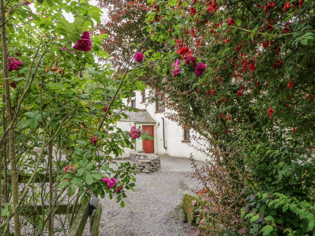 Villa Ewedale Farm à Ulverston Extérieur photo