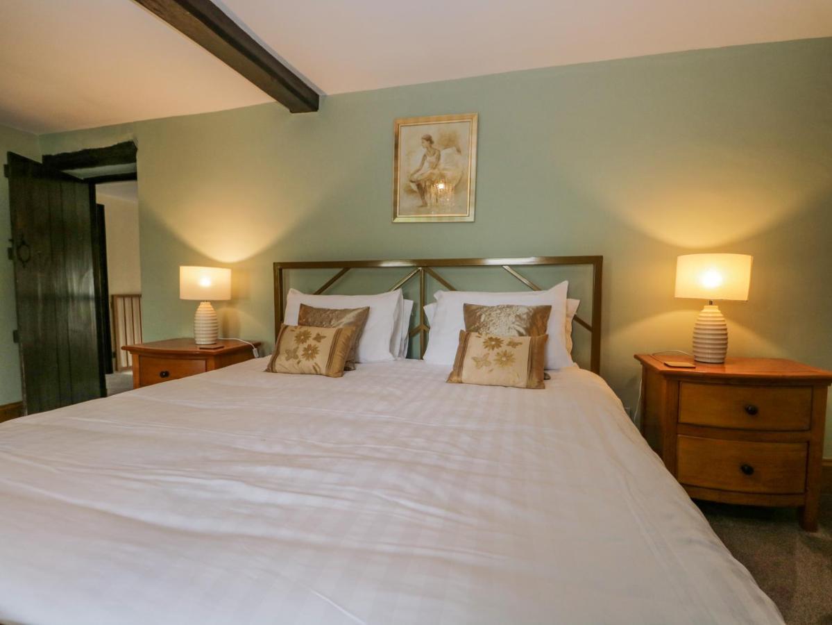 Villa Ewedale Farm à Ulverston Extérieur photo
