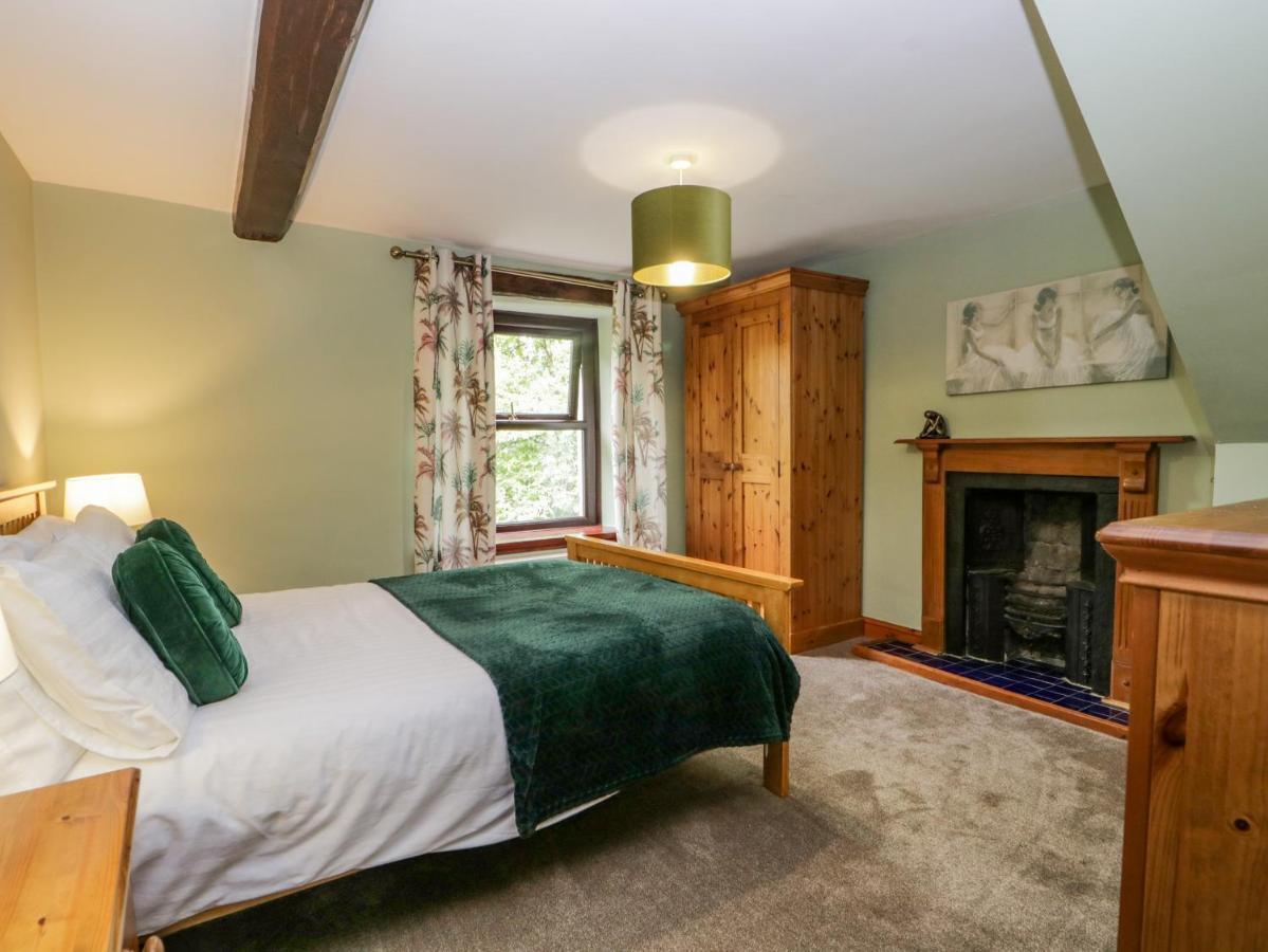 Villa Ewedale Farm à Ulverston Extérieur photo