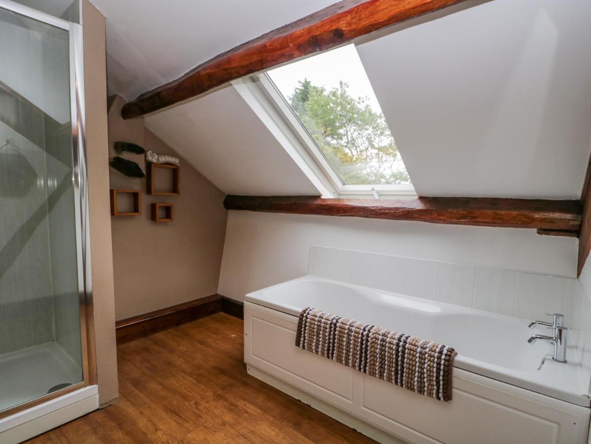 Villa Ewedale Farm à Ulverston Extérieur photo