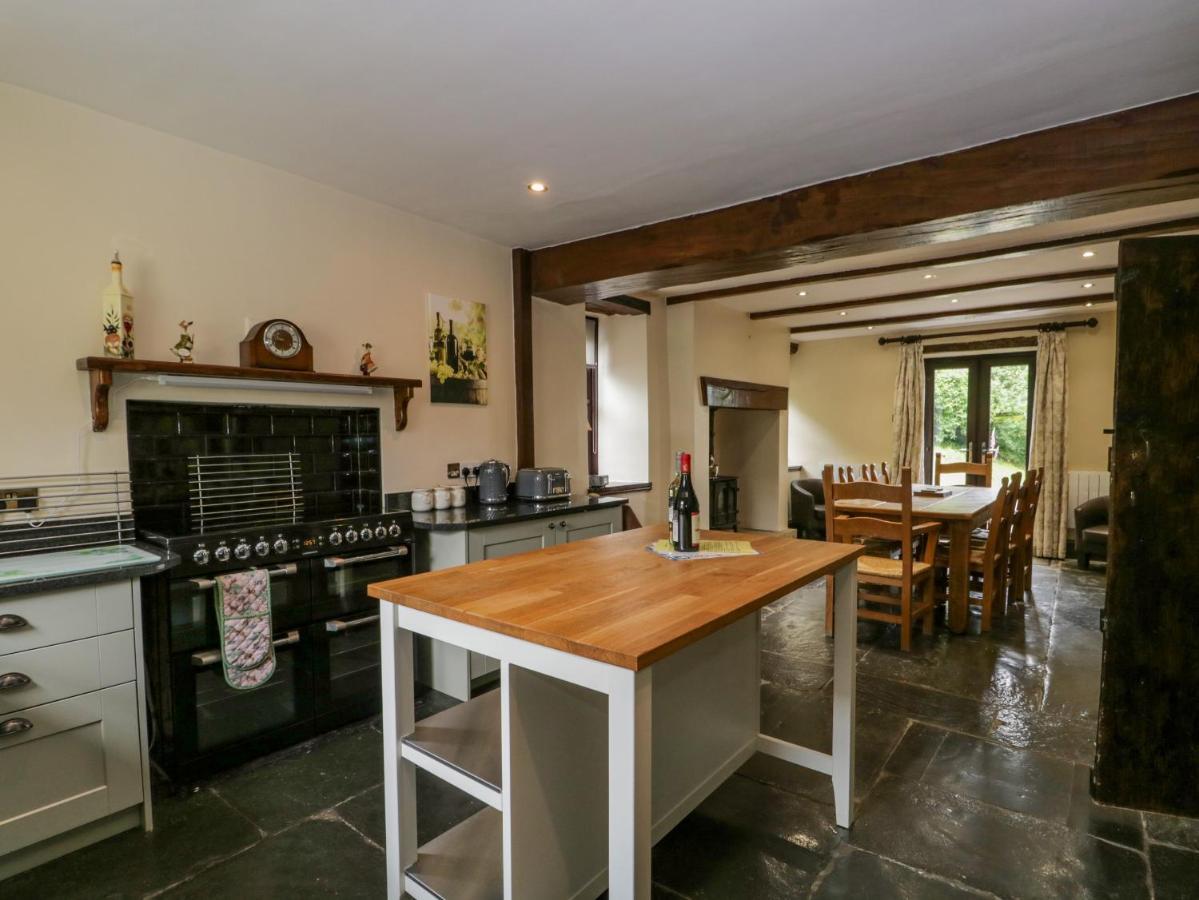 Villa Ewedale Farm à Ulverston Extérieur photo